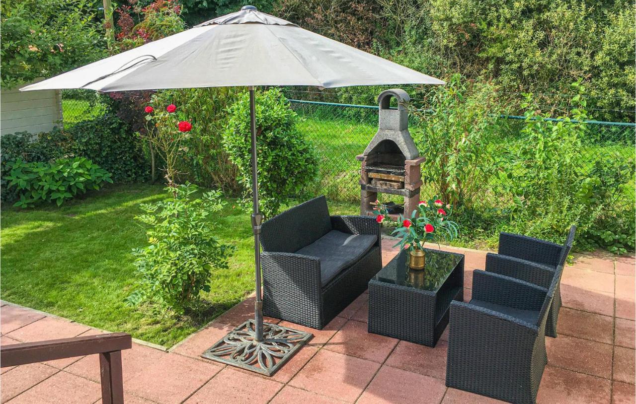 Beautiful Home In Sint-Annaland With Sauna エクステリア 写真